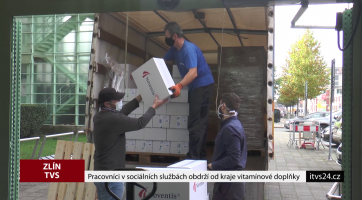 Pracovníci v sociálních službách obdrží od kraje vitamínové doplňky