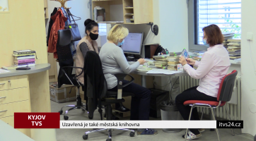 Uzavřená je také městská knihovna