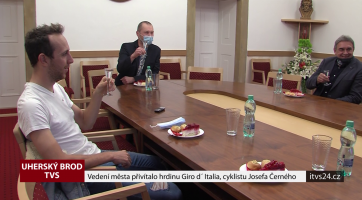 Vedení města přivítalo hrdinu Giro d´Italia, cyklistu Josefa Černého
