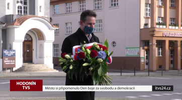 Město si připomenulo Den boje za svobodu a demokracii