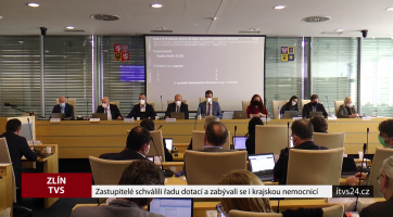 Zastupitelé schválili řadu dotací, zabývali se i krajskou nemocnicí