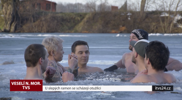 U slepých ramen se scházejí otužilci
