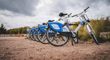 Od dubna budou ve městě k dispozici modrá kola