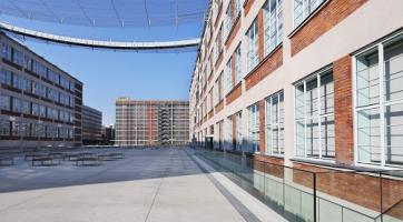 Bohatý duben ve 14/15 Baťově institutu