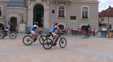 Město podporuje pohyb pěšky i na kole