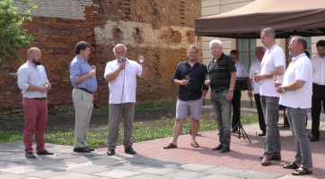 Zarazické centrum se slavnostně otevřelo