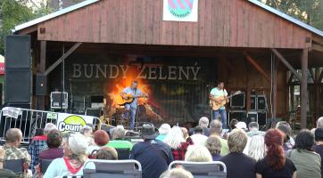 Zádveřicemi se už potřetí rozezněly tóny folku a country