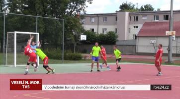 V posledním turnaji skončili národní házenkáři druzí