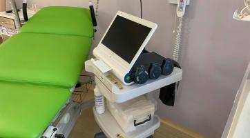 Průběh porodu monitoruje speciální kardiotokograf