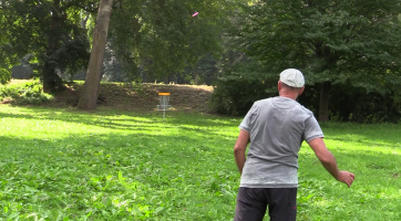 Výsledkem participativního rozpočtu je diskgolfové hřiště