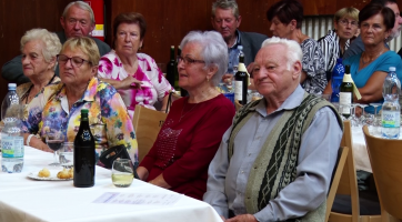 Senioři zaplnili sál kulturního domu