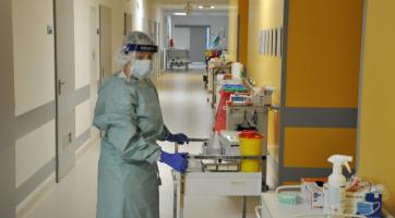 Vsetínská nemocnice musela otevřít druhou covidovou stanici