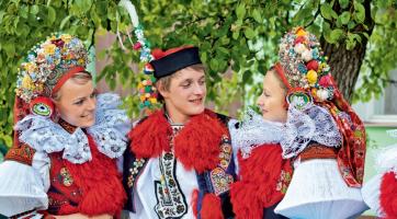 Zlínský kraj vydává nový zpěvník lidových písní z Valašska. Některé jsou staré až 200 let