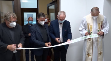 Na Masarykově náměstí už slouží komunitní centrum Charity