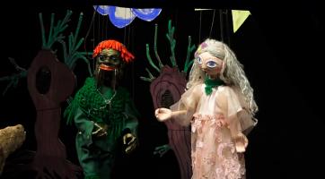 Loutky ovládly divadelní prkna