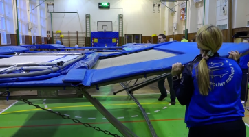 Rožnovský oddíl skoku na trampolíně uspořádal ukázkový trénink