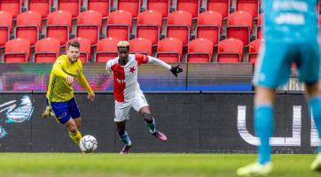 Slovácko díky penaltám zdolalo Liberec, Zlín prohrál na Slavii 