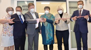 Nastávající maminky se budou v Kroměřížské nemocnici cítit jako doma