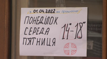 Sklad pomoci pro uprchlíky se přesunul do Staré radnice v Prostřední ulici