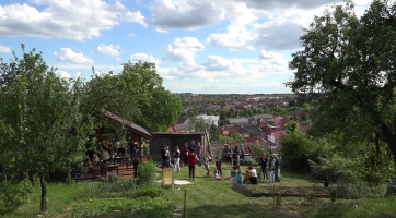 Vinaři v Sadech otevřeli své sklepy