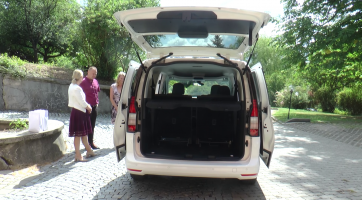 Rehabilitační stacionář dostal od města nový vůz