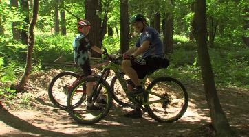 O víkendu se bikerům otevřel nový trail park 