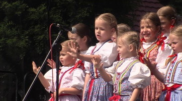 Město na tři dny ovládl Světlovský bál 