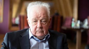 Na Filmovku přijede hvězdný irský režisér Jim Sheridan 