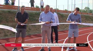 Ve Vlčnově otevřeli nové sportoviště