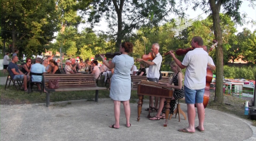 V přístavu pokračovalo kulturní léto