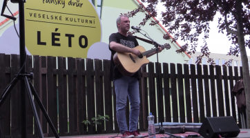 Písničkář Nosláva rychle zaskočil a vrátil se domů