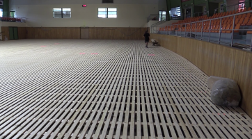 Po nové palubovce přijde na řadu rekonstrukce haly