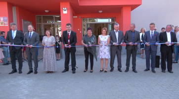 Školáci se od letoška budou učit pod jednou střechou