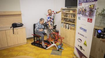 Senioři v lukovském domově mohou využívat nový trenažér