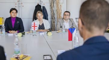 Vedení Zlínského kraje přijalo delegaci zástupců gruzínských měst
