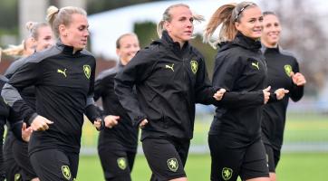 České fotbalistky se sešly ve Zlíně, v pátek se na Letné utkají s Maďarskem