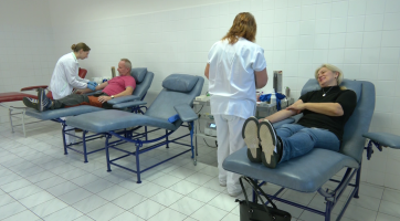 Uherskohradišťská nemocnice lákala prvodárce