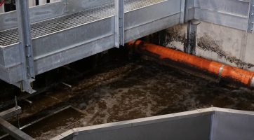 Po měsíci od spuštění čističky teče v Ořechovském potoce čistá voda