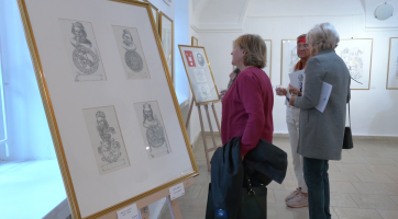 V Galerii Panský dům je k vidění výstava věnovaná fenoménu Přemyslu Otakarovi II.