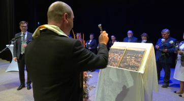 Autoři pokřtili dvousvazkovou kroniku královského města