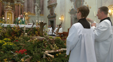 Šťastný lov má myslivcům zařídit Hubertská mše
