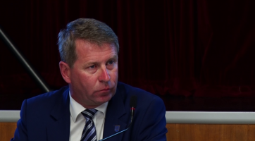 Radní poděkovali za práci Antonínu Kuchařovi