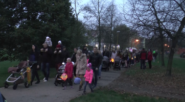 Lampionový průvod měl v Otrokovicích novou trasu 