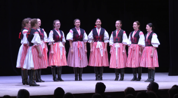 Slavnost a studentský happening v jednom pod názvem 4střední.UB