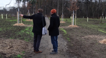 Příměstský lesopark už je téměř zalesněný