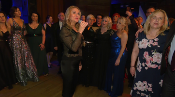 XXIV. Reprezentační ples města ozdobila Yvetta Blanarovičová