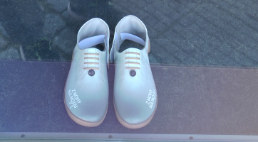 Kateřina Šedá se ohlédla za projektem Z nohy na nohu 