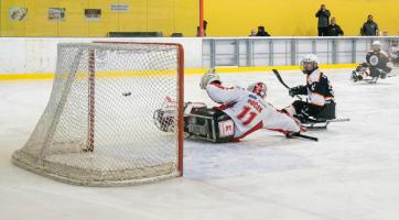 Brankář Pastucha udržel čisté konto, sledge hokejisté slaví dvě vysoké výhry 