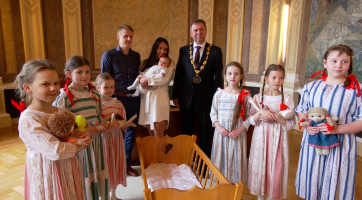 Starosta Uherského Hradiště přivítal prvního občánka roku 2023