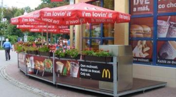 Provozovatelé restauračních zahrádek ve Zlíně už nebudou osvobozeni od poplatku